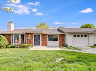 1506 W Stone Blvd, Raymore, MO 64083