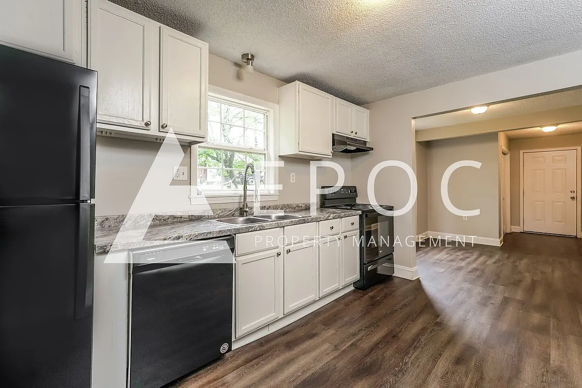 603 Edgewood Ave — Photo 4