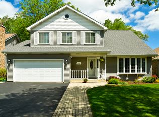 758 Kristy Ln, Wheeling, IL 60090