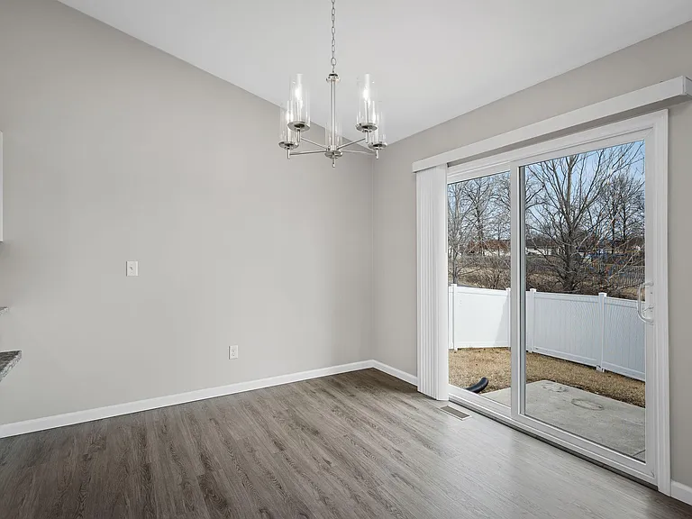 116 Palace Way Dr — Photo 13