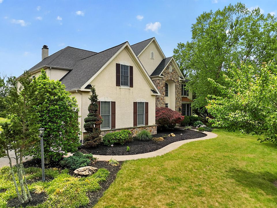 1st image of 3369 Saddle Wood Ct