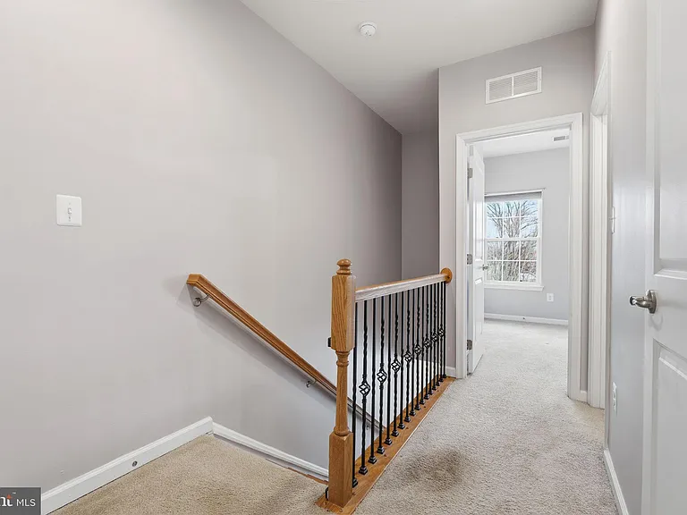 4505 Foster Ave — Photo 21