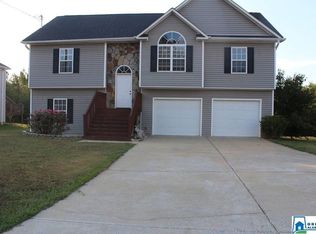 202 Lincoln Oaks Dr, Lincoln, AL 35096