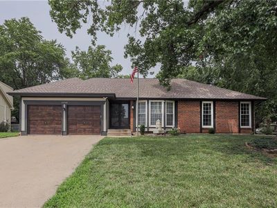 13700 W 69th Ter, Shawnee, KS, 66216