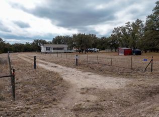 1420 E KLR 2, Junction, TX 76849