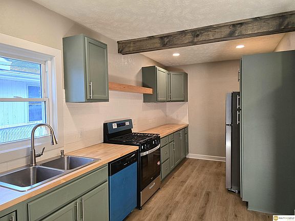 2nd image of 2436 S 23rd St