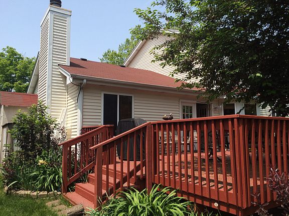 5th image of 564 Lakewood Farms Dr