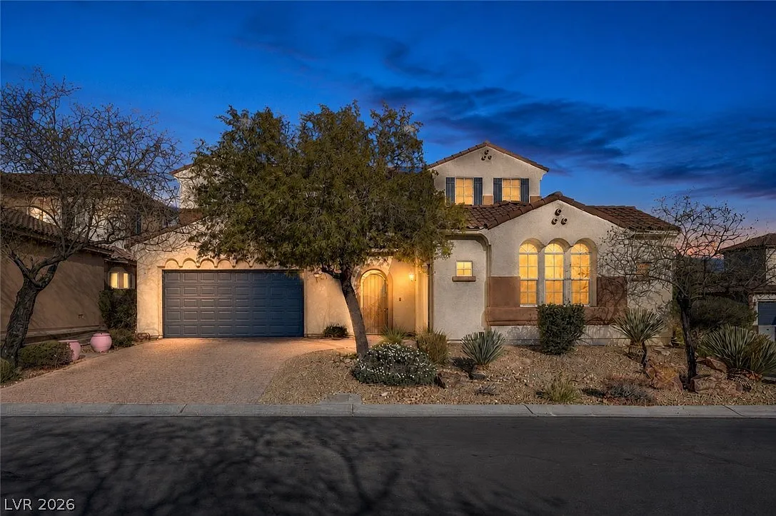 4 bed, 3.5 bath, 3051 sqft, $5,200 — Photo 1