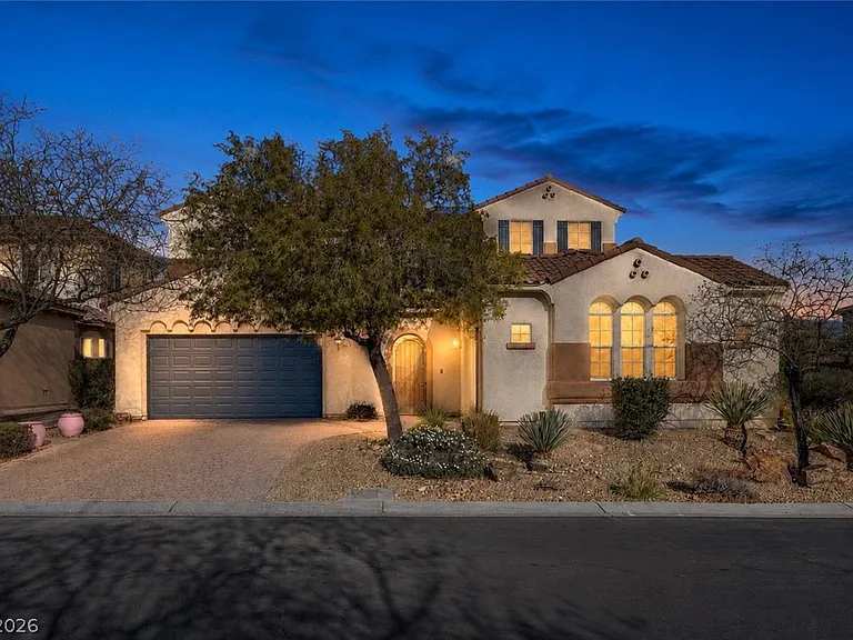 9738 Bear Trap Ct — Photo 1