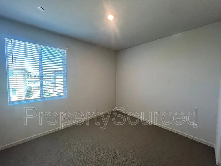 2957 Mokelumne Ct — Photo 24