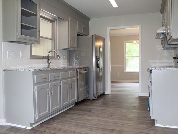 3rd image of 832 66th St