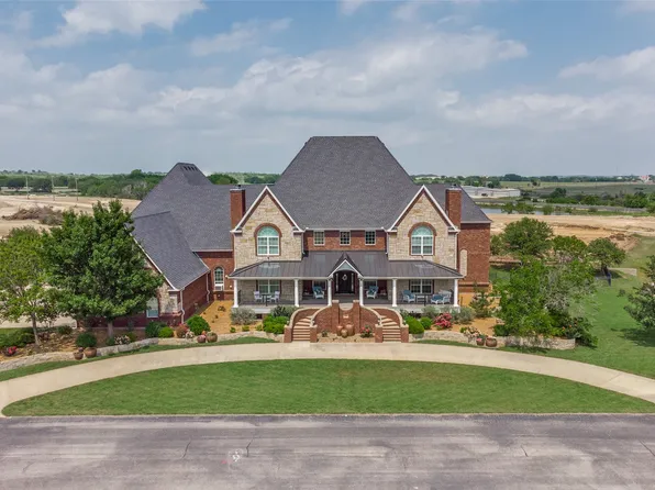 111 Citation Dr, Cresson, TX 76035