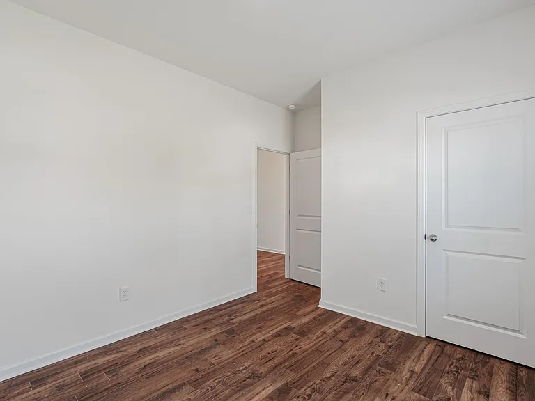 12356 Manhattan Ln — Photo 11