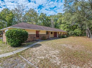 207 Shell Dr, Crestview, FL 32536