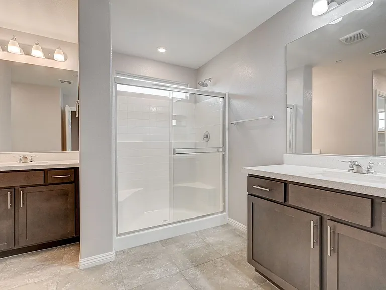 10669 Sariah Skye Ave — Photo 12