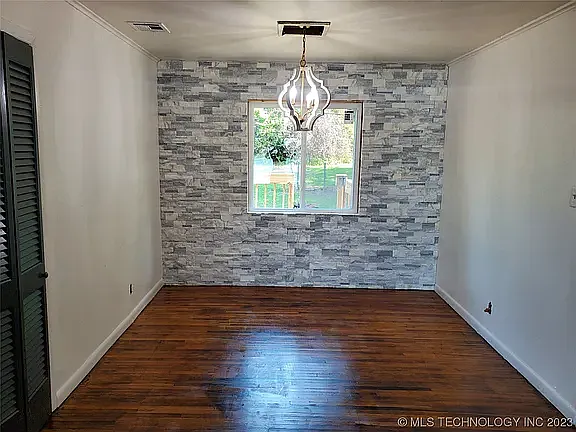 5745 E 27th St — Photo 10