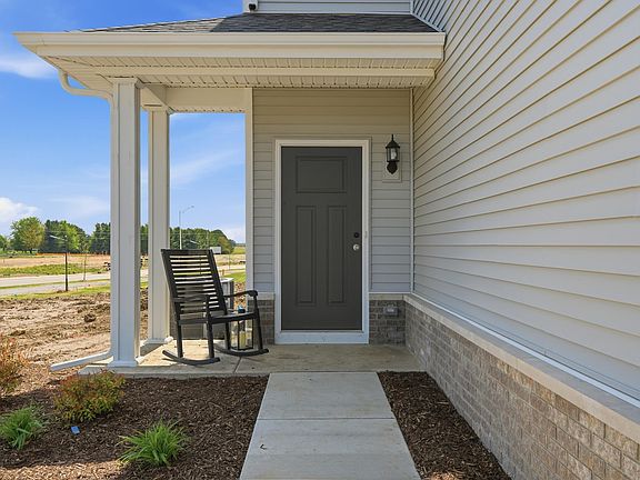 2nd image of 5677 Ruby Rd #355-1