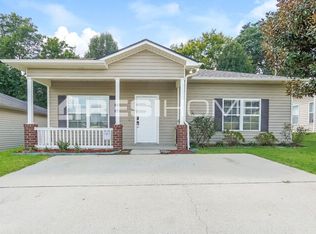 102 Rockbrook Ln, Pelham, AL 35124