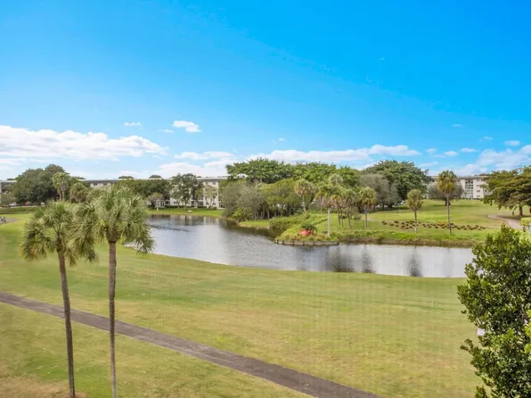 4402 Martinique Court #M4, Coconut Creek, FL 33066