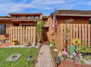 4169 SW 85th Ave, Davie, FL 33328