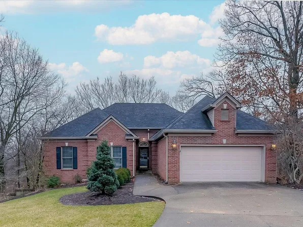 81 River Bluff Dr, Frankfort, KY 40601