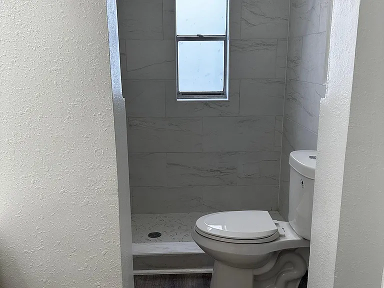 3315 SW 15th Ave — Photo 15