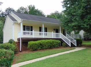 6819 Rangecrest Rd, Belews Creek, NC 27009