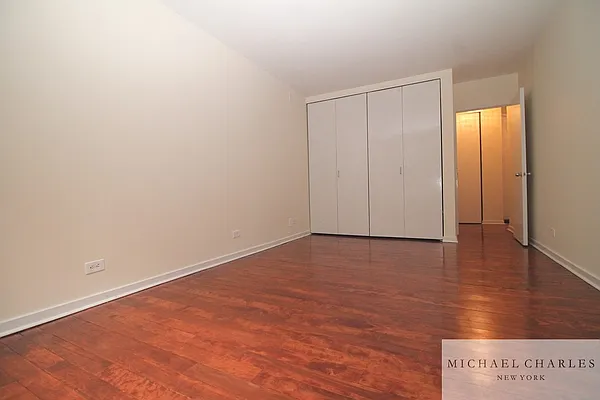 Rented by Michael Charles New York | media 14