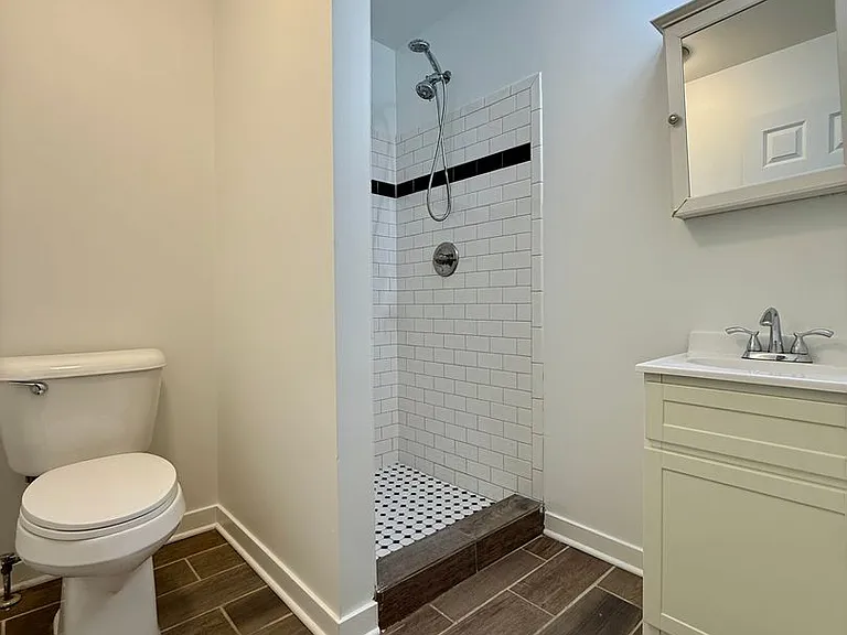 3728 S Parnell — Photo 10