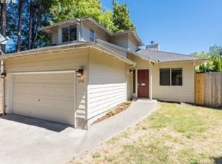 7934 SW 64th Ave, Portland, OR 97219