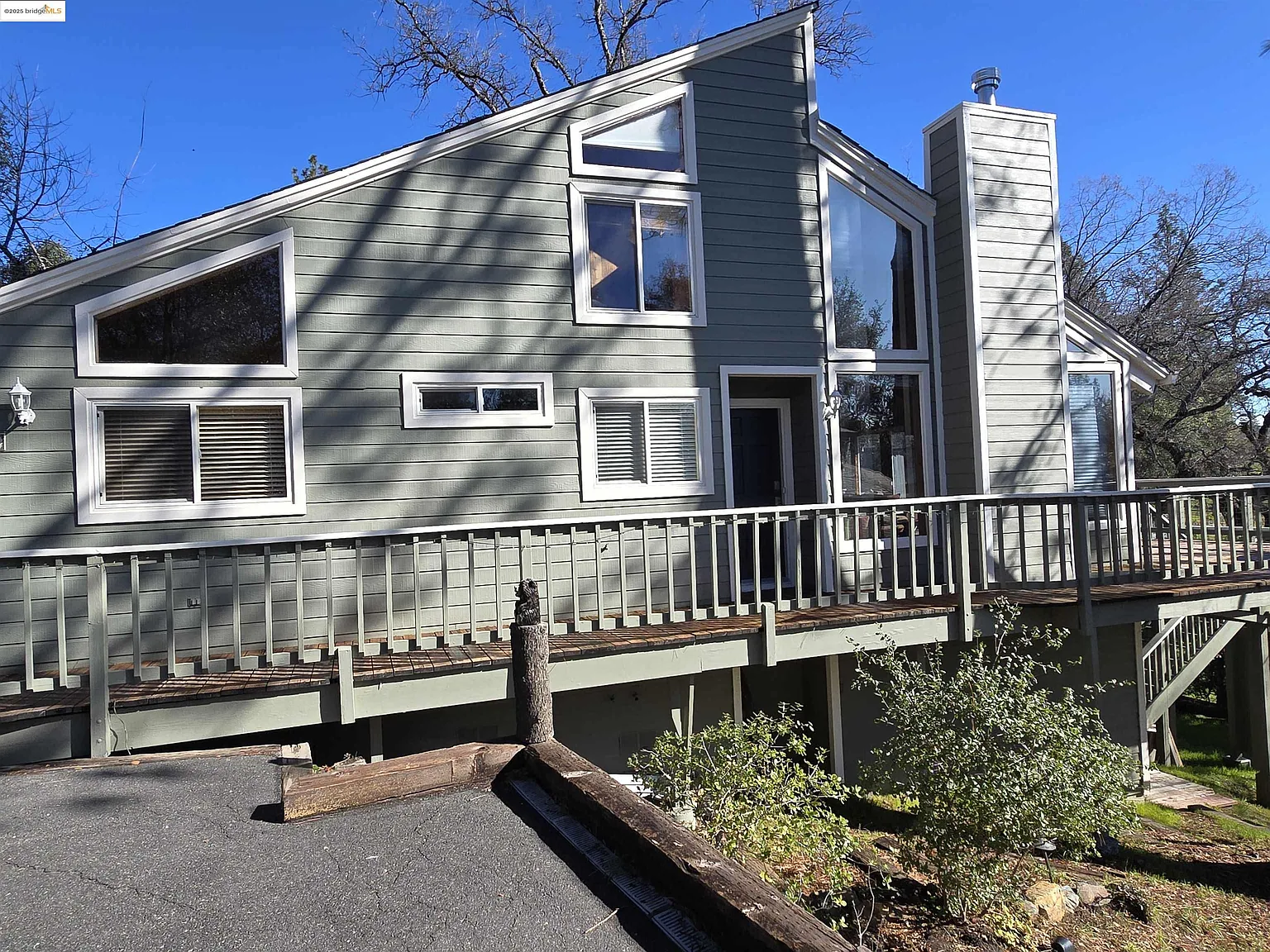 19211 Ferretti Rd photo 1
