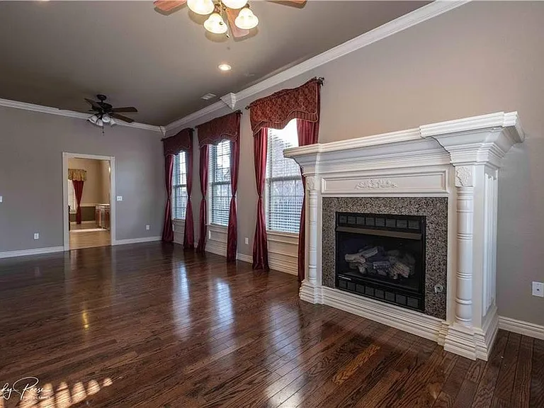 6502 Hearthstone Dr — Photo 6