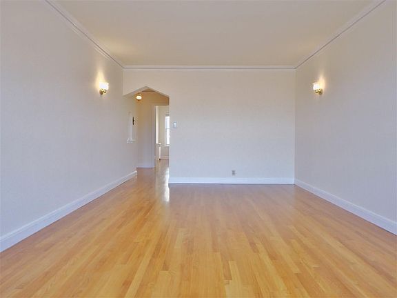 2nd image of 1444 7th Ave #103