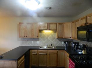 826 S Stearman St, McPherson, KS 67460