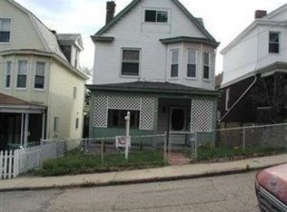 1567 Clairtonica St, Pittsburgh, PA