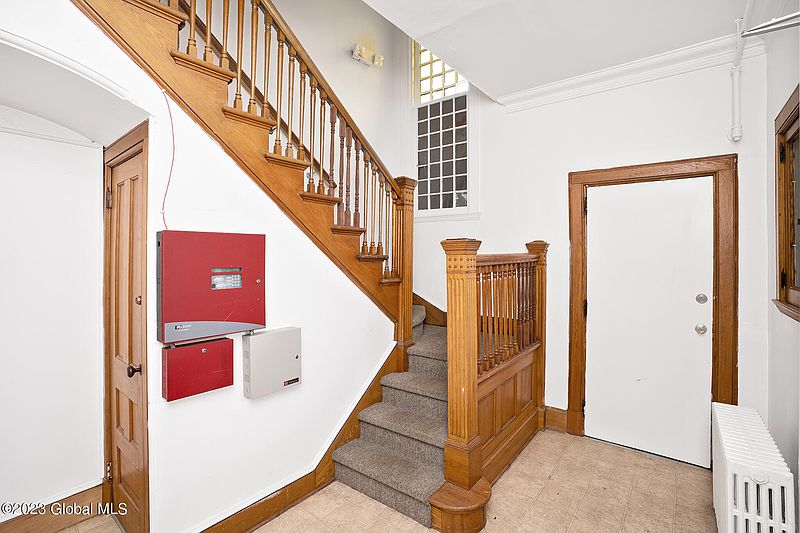 3rd image of 302 Western Avenue