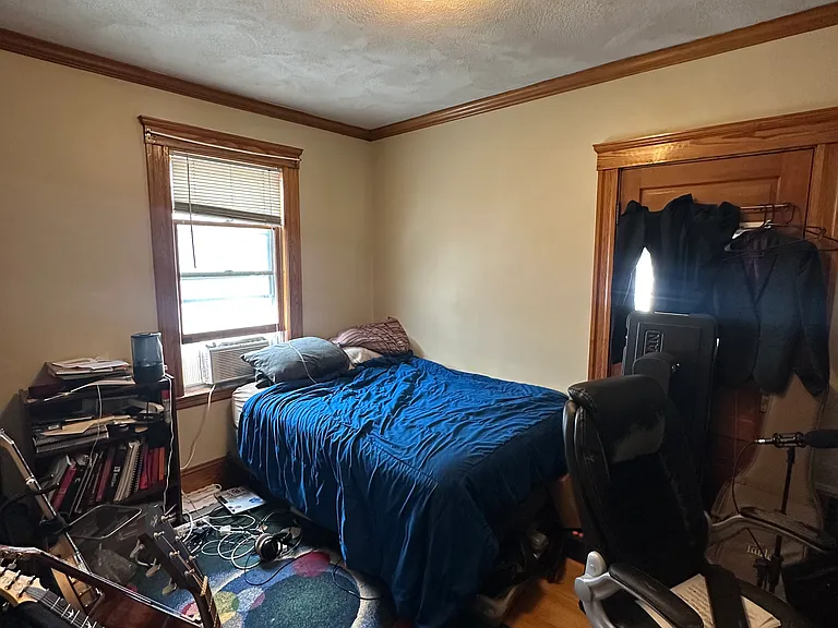 264 Market St — Photo 11