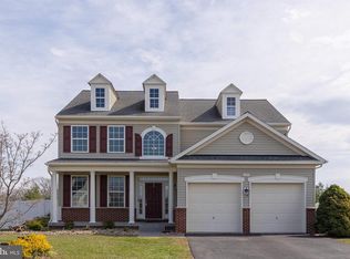 122 Vincent Dr, Stephens City, VA 22655