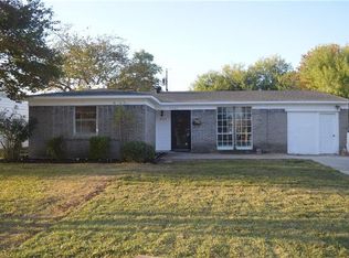 2933 Elder Dr, Mesquite, TX 75150