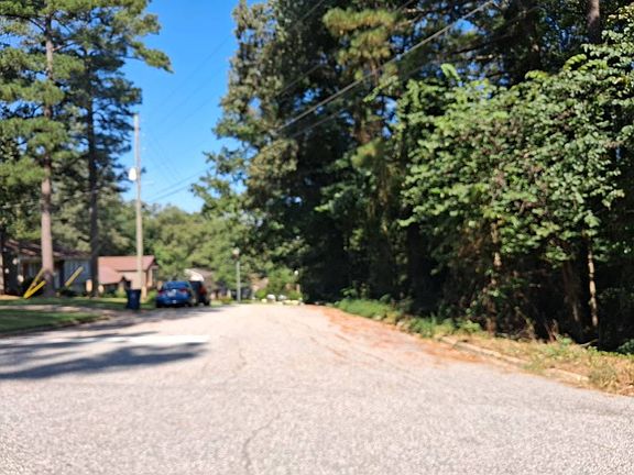 4th image of 4517 Magnolia Ln
