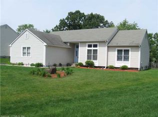 35 Berrios Hill Rd, Windsor, CT 06095