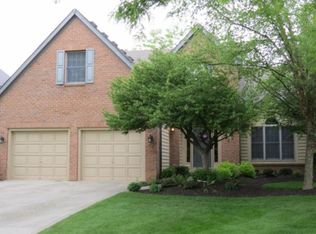 9888 Gleneagle Pl, Powell, OH