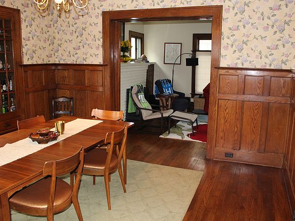 4th image of 923 Hereford Dr