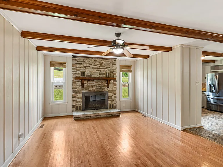 2541 Mooresville Hwy — Photo 16