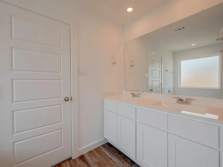 1018 Fringed Bluestar Dr — Photo 40