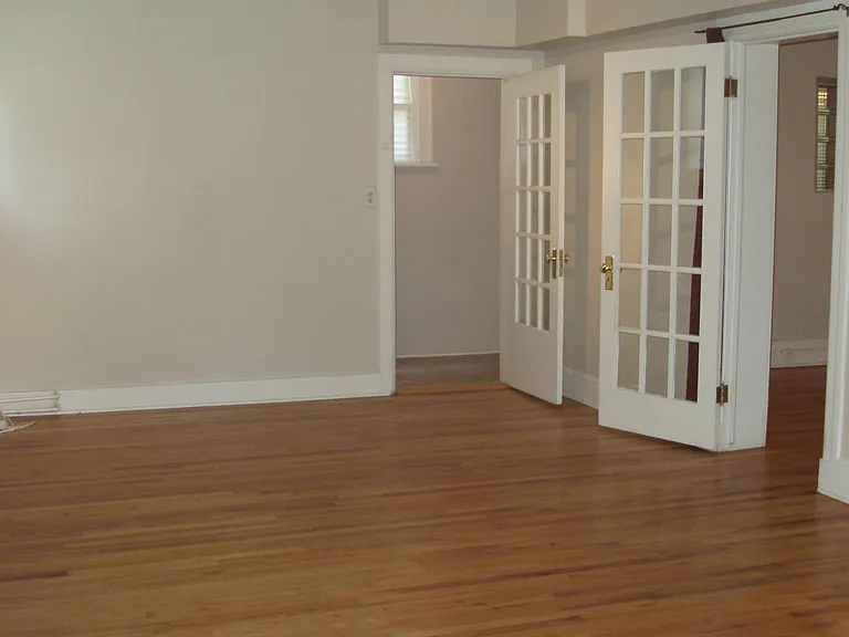 3226 Bryant St — Photo 21