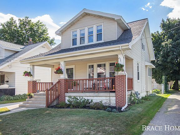 2nd image of 1523 Widdicomb Ave NW
