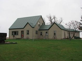 1993 B Ave, Gladbrook, IA 50635