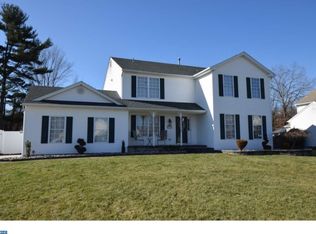 574 School House Rd, Williamstown, NJ 08094