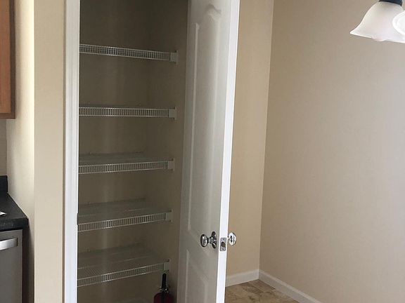 Kitchen Pantry